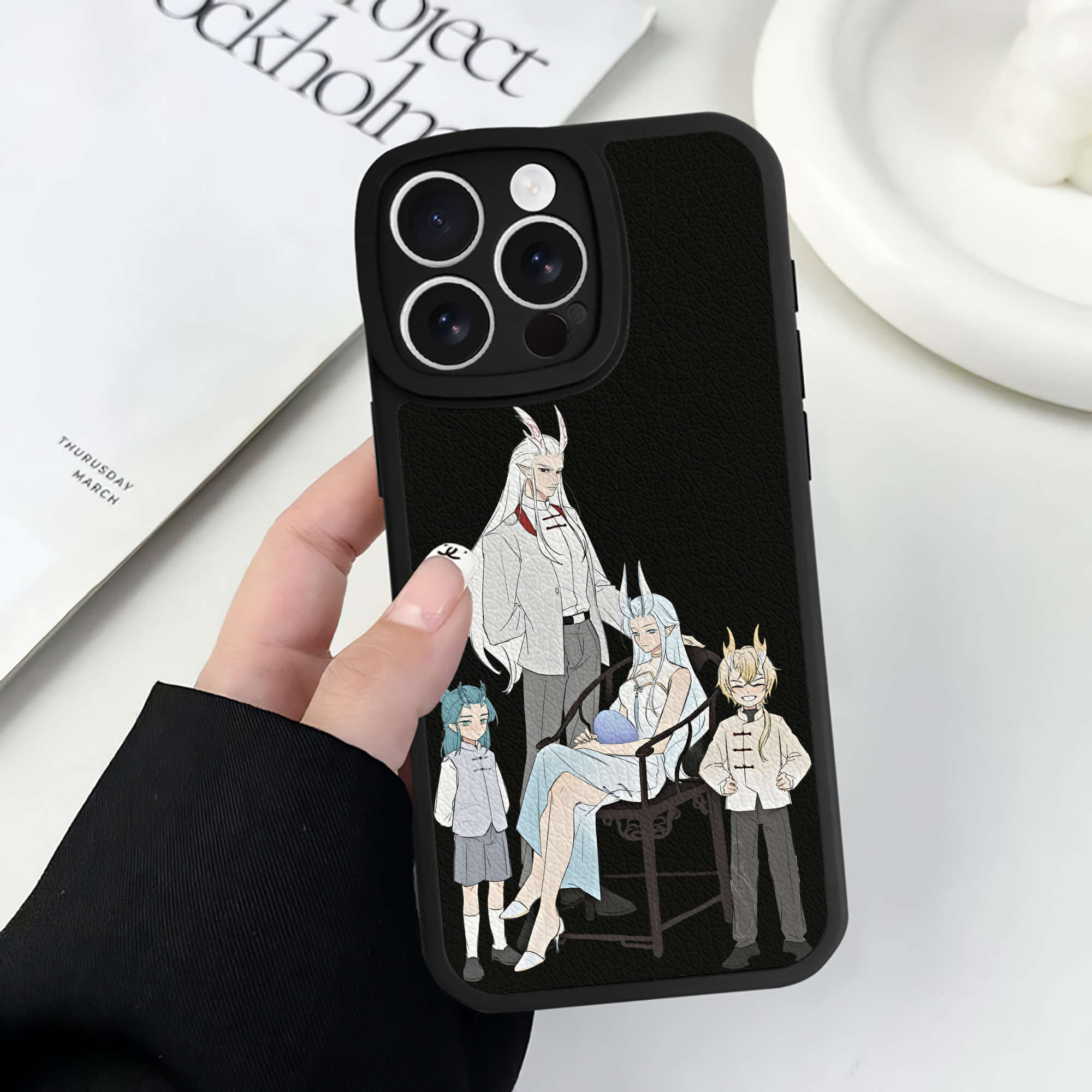 （画像用） Ne Zha 2 ナタ 魔童の大暴れ 【iPhone 16シリーズ対応】シリコンスマホケース（レザー調） 材質：シリコン